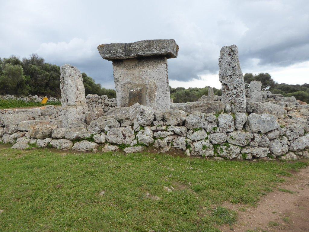 poblat de Trebucó, prop de Maò